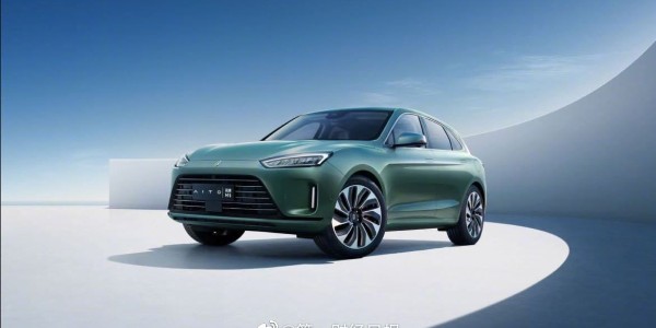 华为不造车的商业逻辑：站在微笑曲线高端为车企助攻（1）