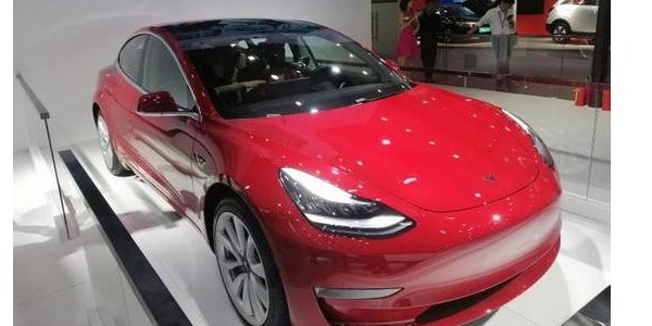 特斯拉：明年1月底前交付中国产Model 3电动汽车